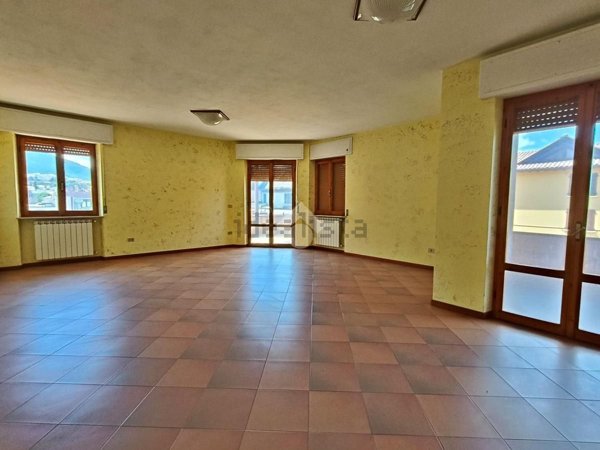 appartamento in vendita a Gualdo Tadino