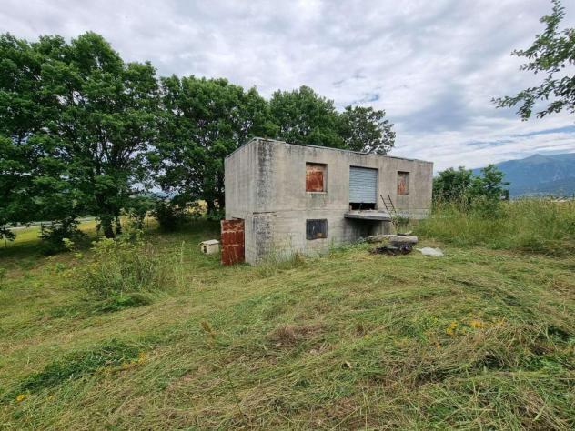 quadrivano in vendita a Gualdo Tadino in zona Busche