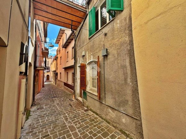 casa indipendente in vendita a Gualdo Tadino