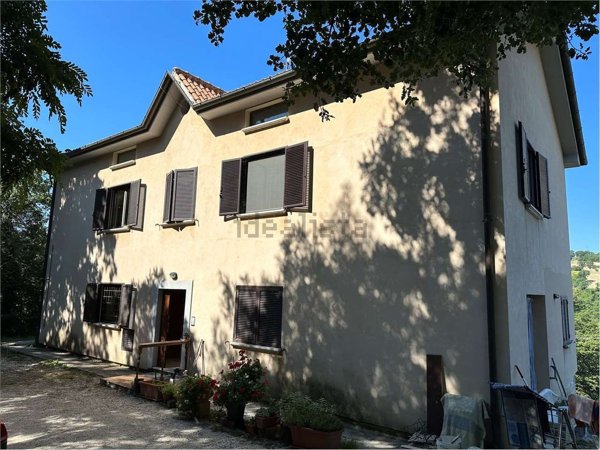 appartamento in vendita a Gualdo Tadino