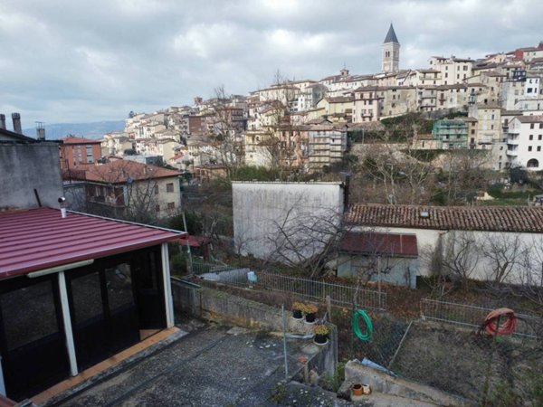 casa indipendente in vendita a Gualdo Tadino