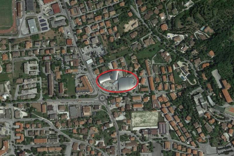 locale di sgombero in vendita a Gualdo Tadino