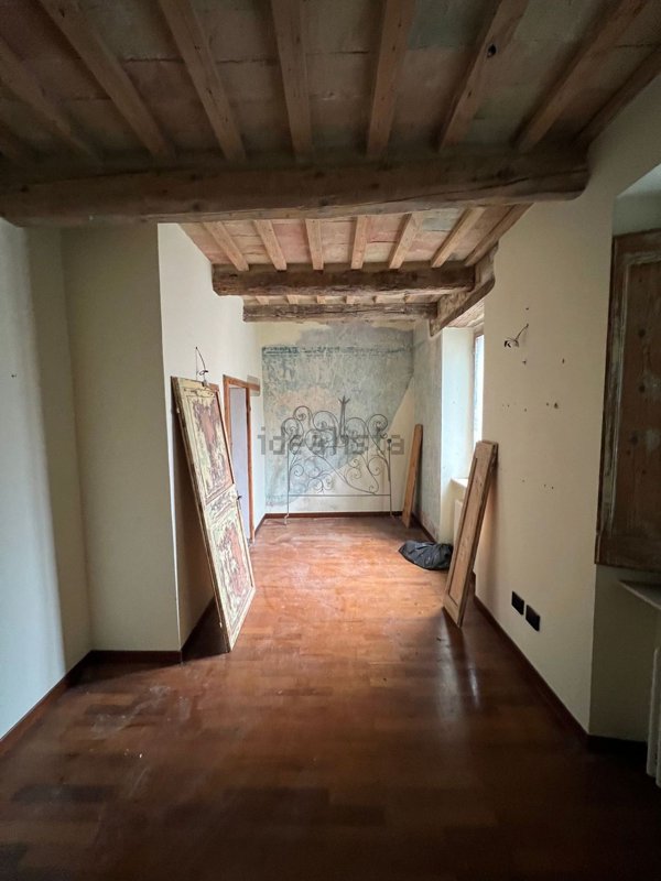 casa indipendente in vendita a Gualdo Tadino