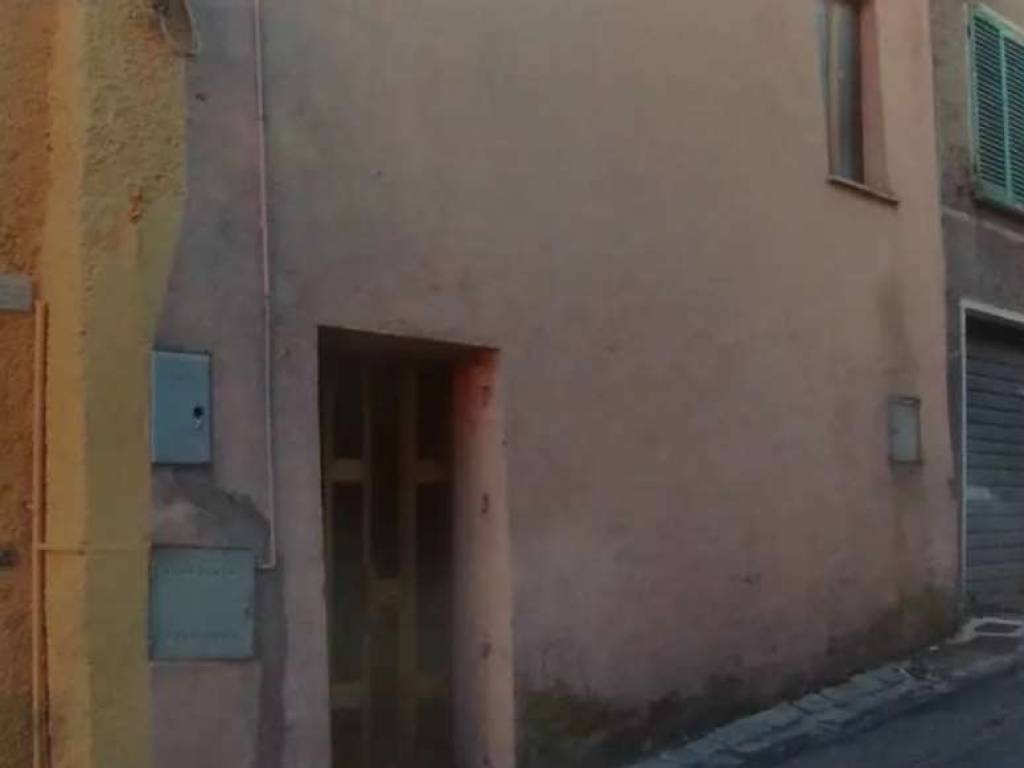 casa indipendente in vendita a Gualdo Tadino