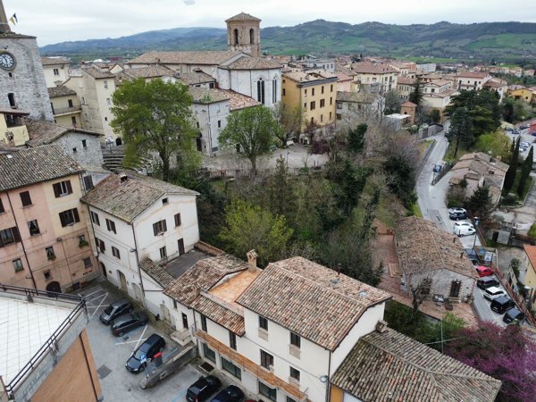 casa indipendente in vendita a Gualdo Tadino