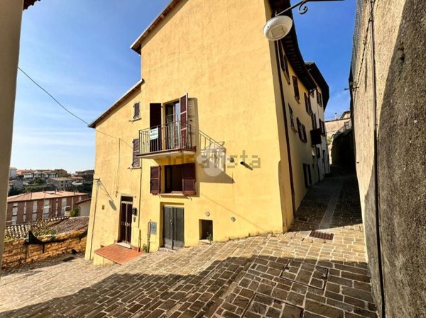 appartamento in vendita a Gualdo Tadino