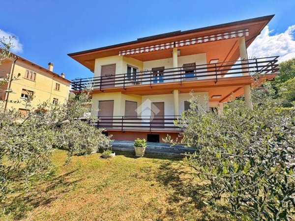 casa indipendente in vendita a Gualdo Tadino