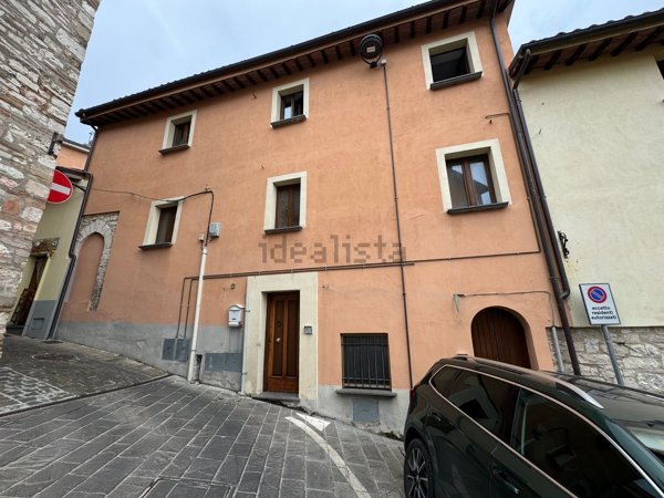 appartamento in vendita a Gualdo Tadino