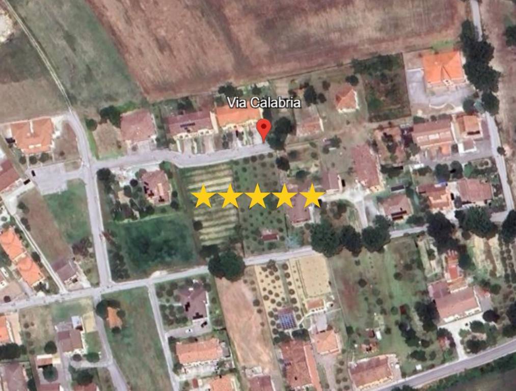 casa indipendente in vendita a Gualdo Tadino in zona Palazzo Ceccoli