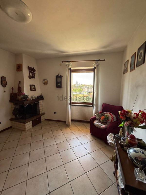 appartamento in vendita a Gualdo Tadino