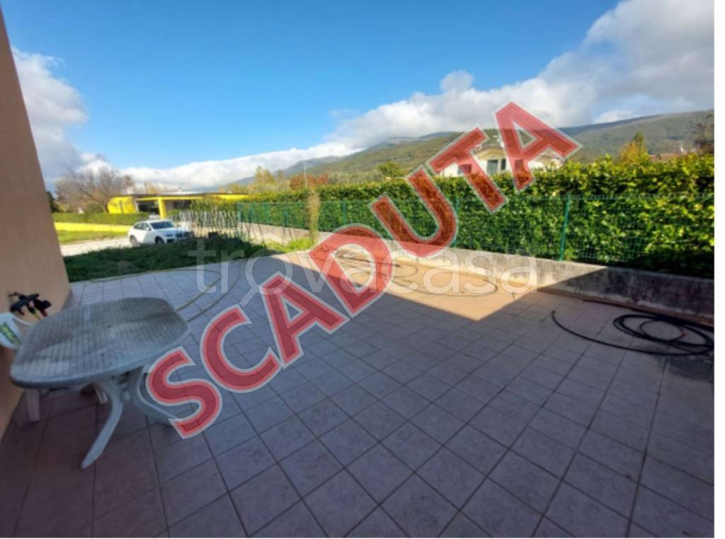 appartamento in vendita a Gualdo Tadino in zona Gaifana