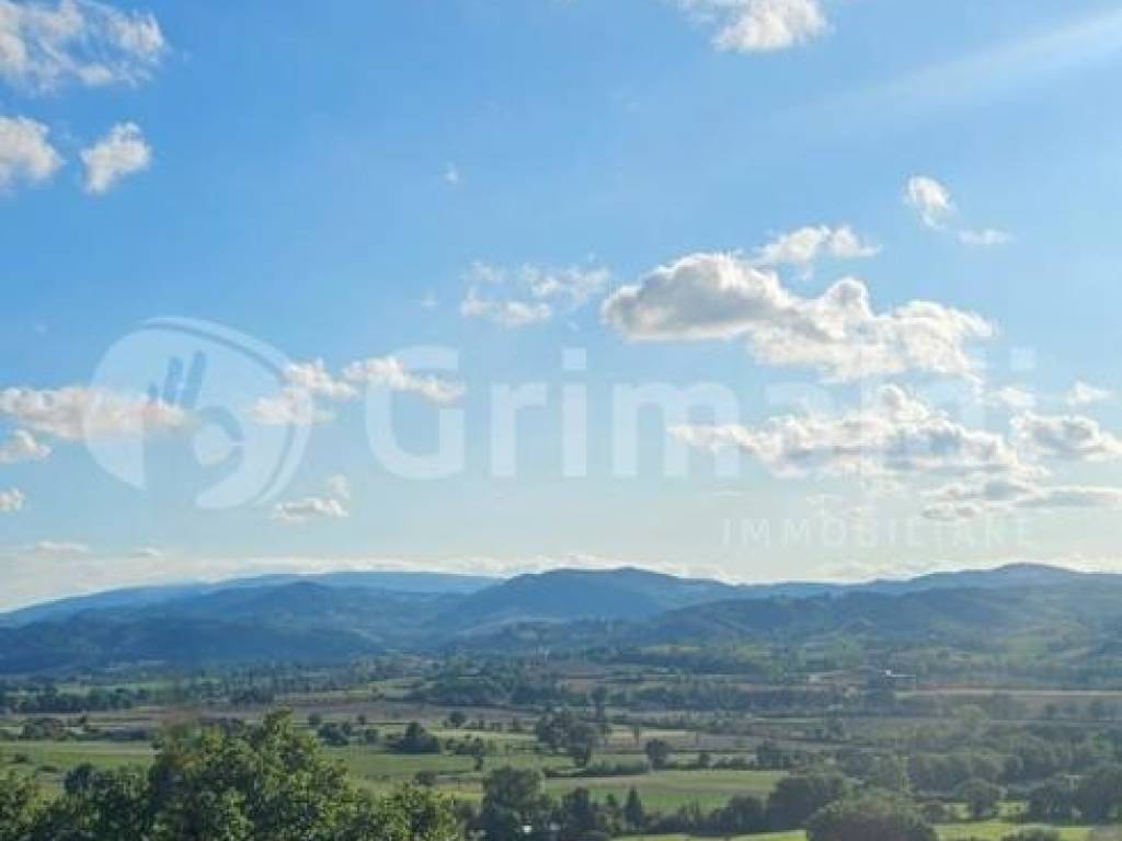 terreno agricolo in vendita a Gualdo Tadino in zona Rigali