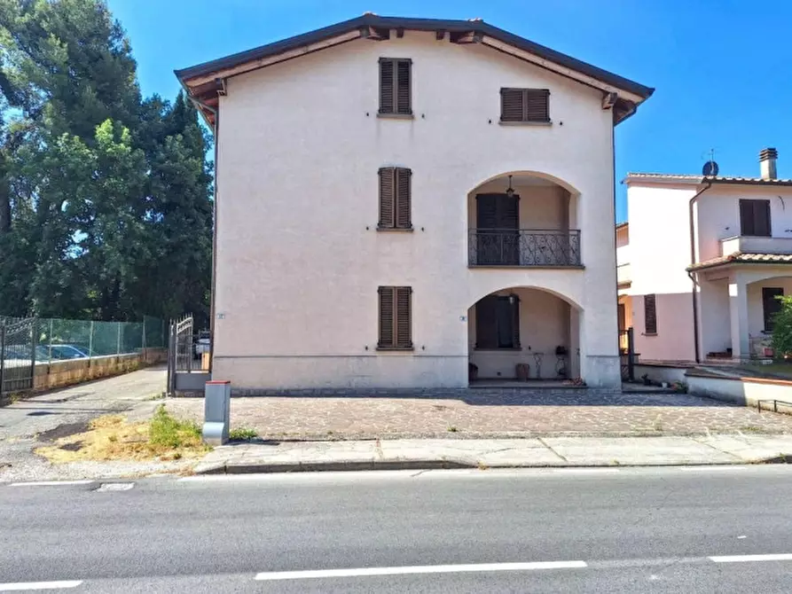 appartamento in vendita a Gualdo Tadino in zona Cerqueto