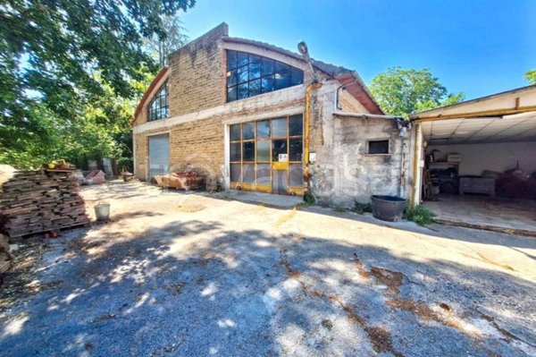 loft in vendita a Gualdo Tadino in zona Cerqueto