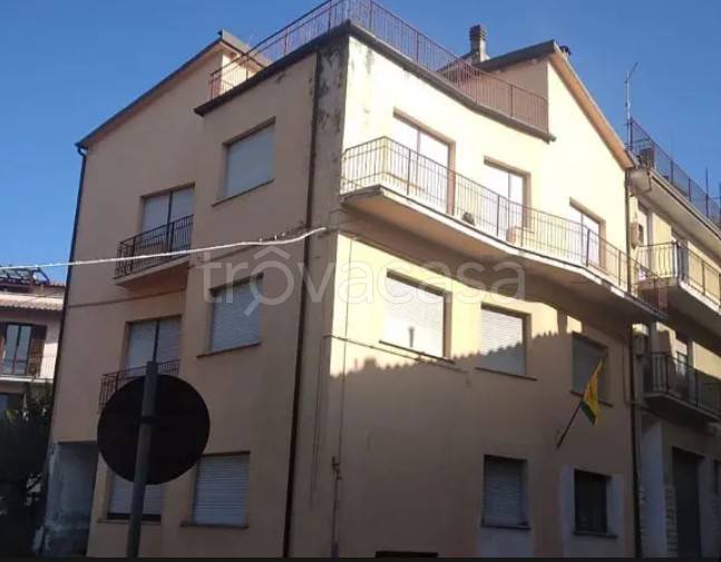 casa indipendente in vendita a Gualdo Tadino