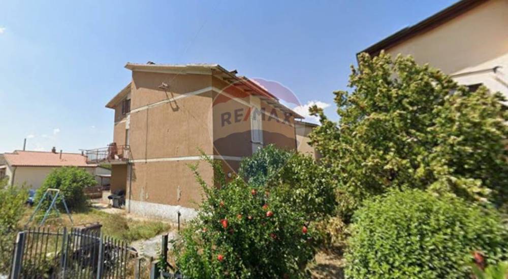 appartamento in vendita a Gualdo Tadino in zona Gaifana