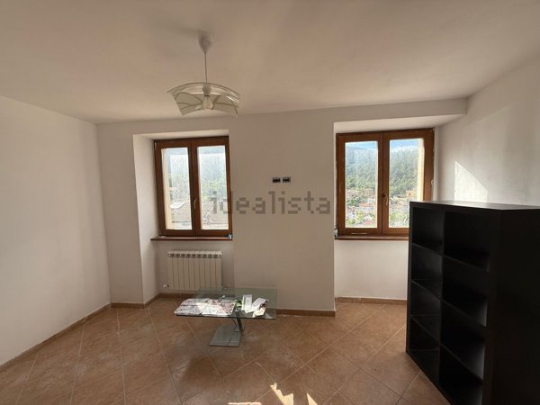 casa indipendente in vendita a Gualdo Tadino