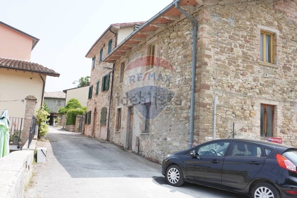 appartamento in vendita a Gualdo Tadino in zona San Pellegrino