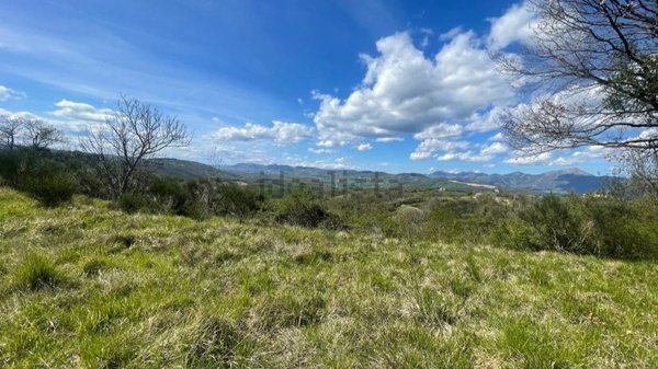 appartamento in vendita a Gualdo Tadino in zona Pieve di Compresseto