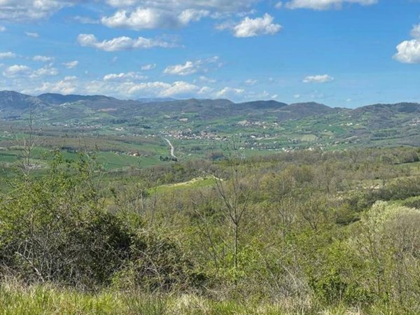 appartamento in vendita a Gualdo Tadino in zona Pieve di Compresseto