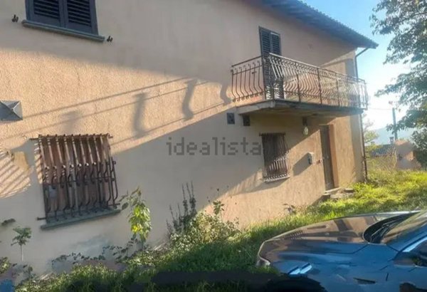 casa indipendente in vendita a Gualdo Tadino