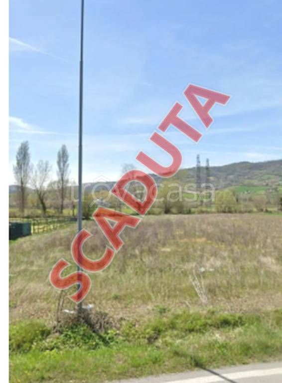 terreno edificabile in vendita a Gualdo Tadino
