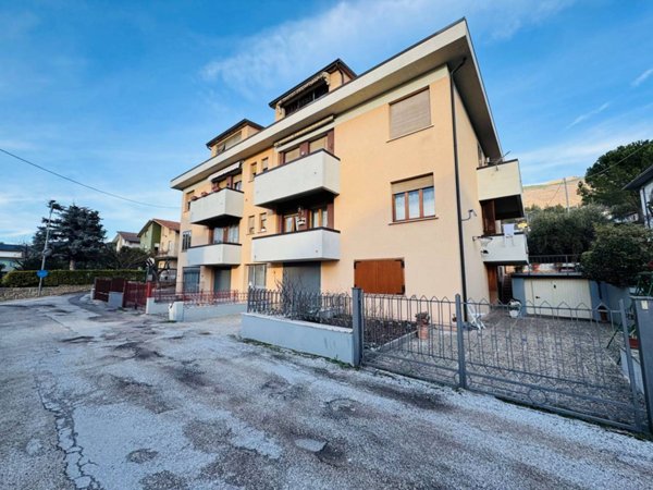 appartamento in vendita a Gualdo Tadino in zona Casale
