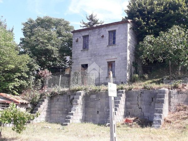 terreno edificabile in vendita a Gualdo Tadino in zona Casale