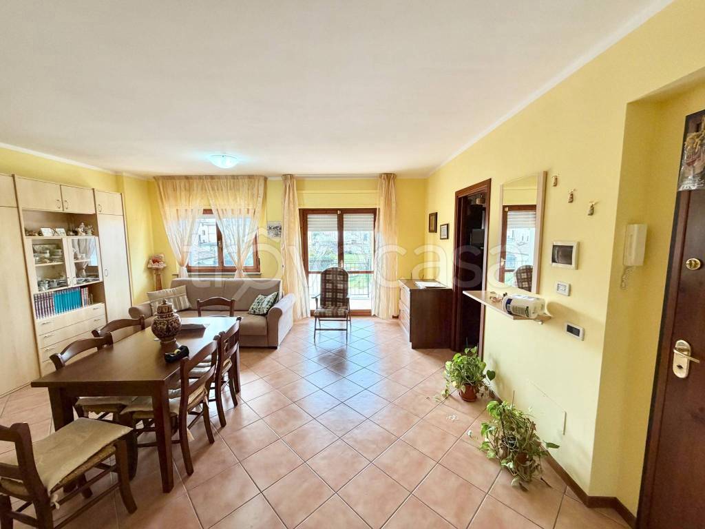 appartamento in vendita a Gualdo Tadino