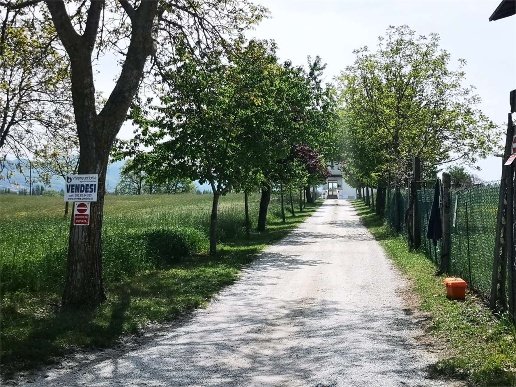 appartamento in vendita a Gualdo Tadino in zona Cerqueto