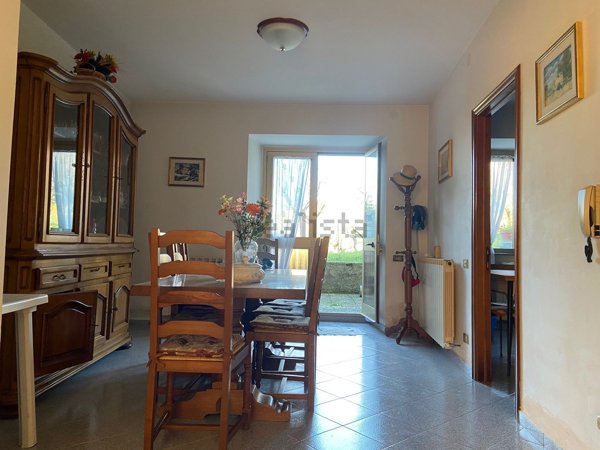 casa indipendente in vendita a Gualdo Tadino in zona Vaccara