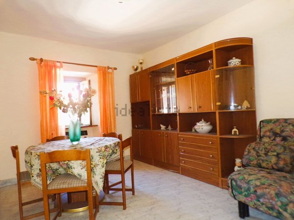 casa indipendente in vendita a Gualdo Tadino in zona Palazzo Mancinelli