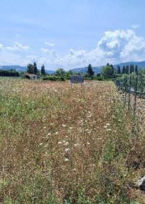terreno edificabile in vendita a Gualdo Tadino