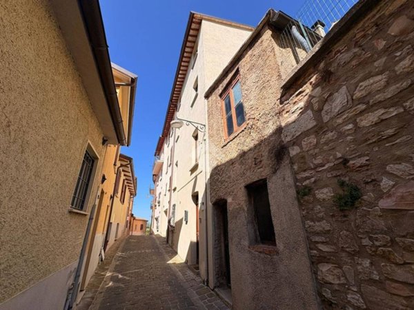appartamento in vendita a Gualdo Tadino