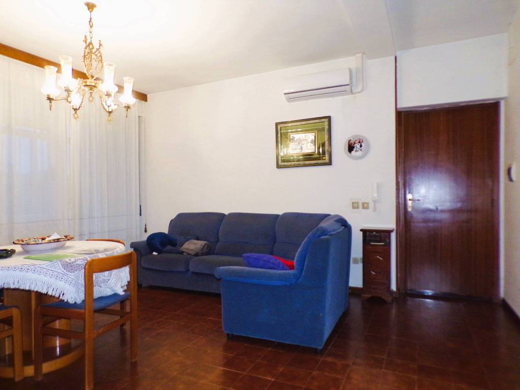 appartamento in vendita a Gualdo Tadino in zona Palazzo Ceccoli