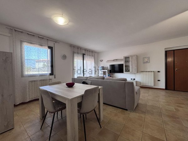 appartamento in vendita a Gualdo Tadino in zona Casale