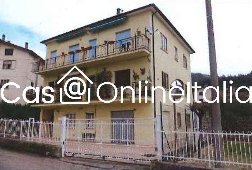 appartamento in vendita a Gualdo Tadino in zona Casale