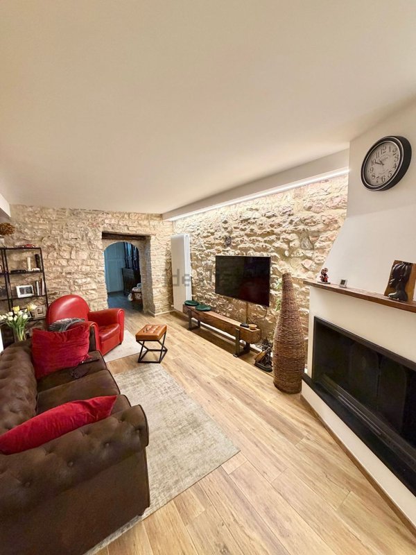 casa semindipendente in vendita a Gualdo Tadino