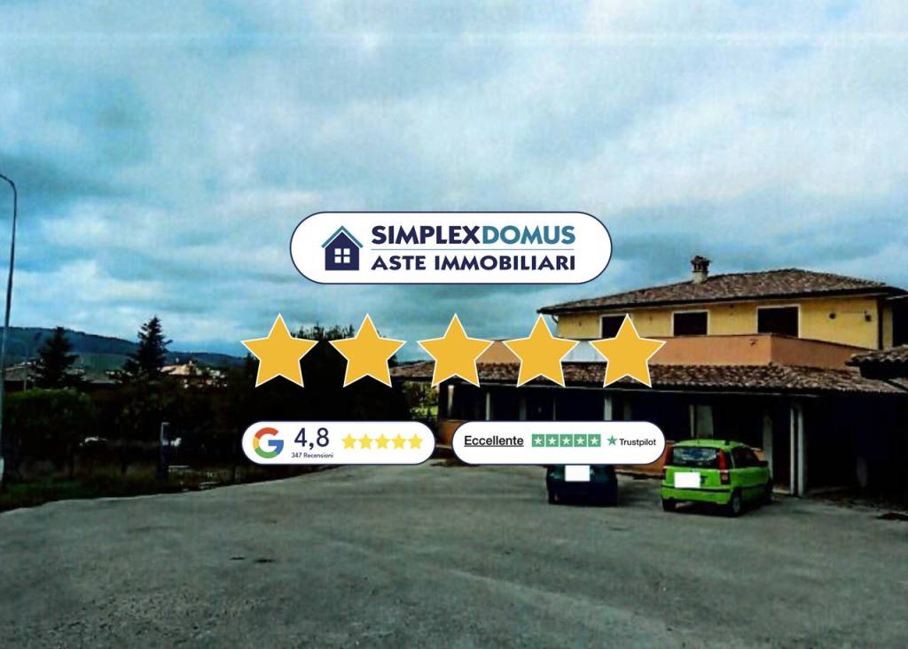 casa indipendente in vendita a Gualdo Tadino in zona Casale