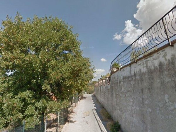 casa indipendente in vendita a Gualdo Tadino in zona Casale