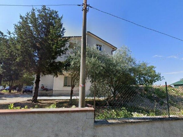 appartamento in vendita a Gualdo Tadino in zona Casale