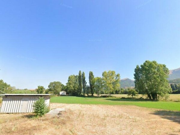 appartamento in vendita a Gualdo Tadino in zona Casale