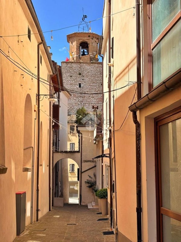 casa indipendente in vendita a Gualdo Tadino
