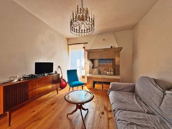 casa indipendente in vendita a Gualdo Tadino