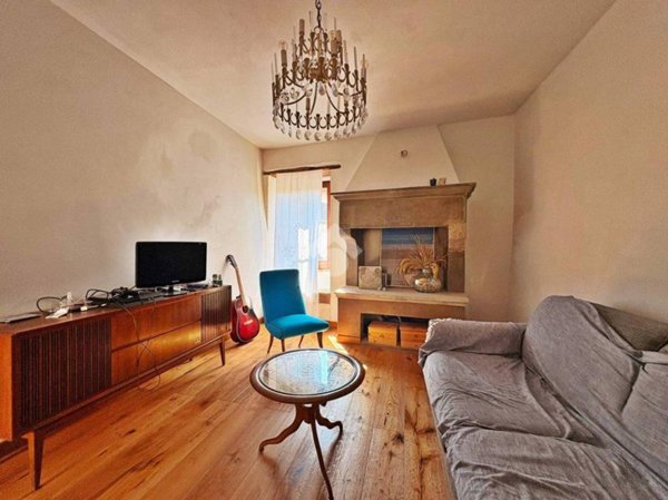 casa indipendente in vendita a Gualdo Tadino