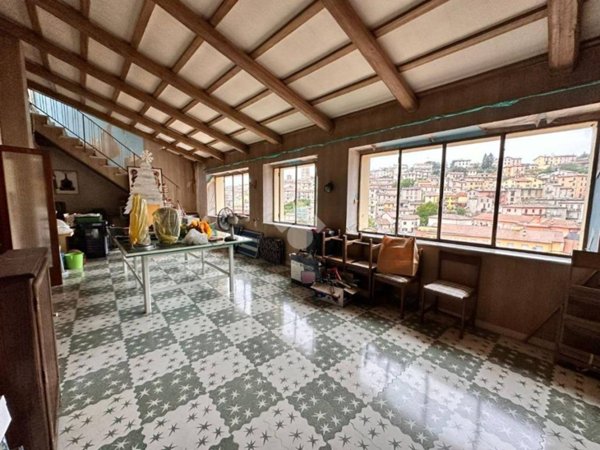 casa indipendente in vendita a Gualdo Tadino in zona Casale