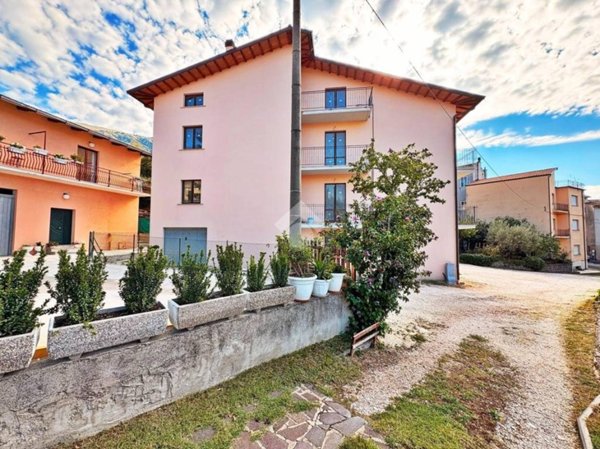 appartamento in vendita a Gualdo Tadino in zona Casale