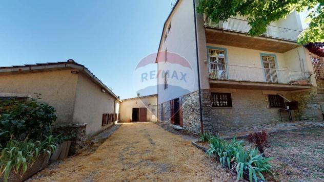 casa indipendente in vendita a Gubbio