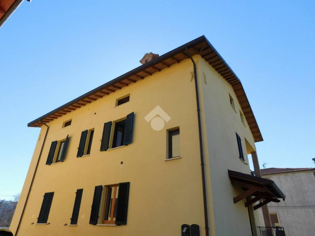 appartamento in vendita a Gubbio in zona Branca