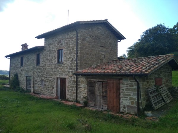 casa indipendente in vendita a Gubbio